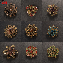 Alloy brooch Exquisite rhinestone flower anti-slip corsage fashion personality ins femininity fixed dress pin