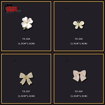 Cat eye stone brooch female anti-walking light buckle small crowdsourced design Feel Pin Day Department Cute Creative Chest Flower West Assembly Ornament