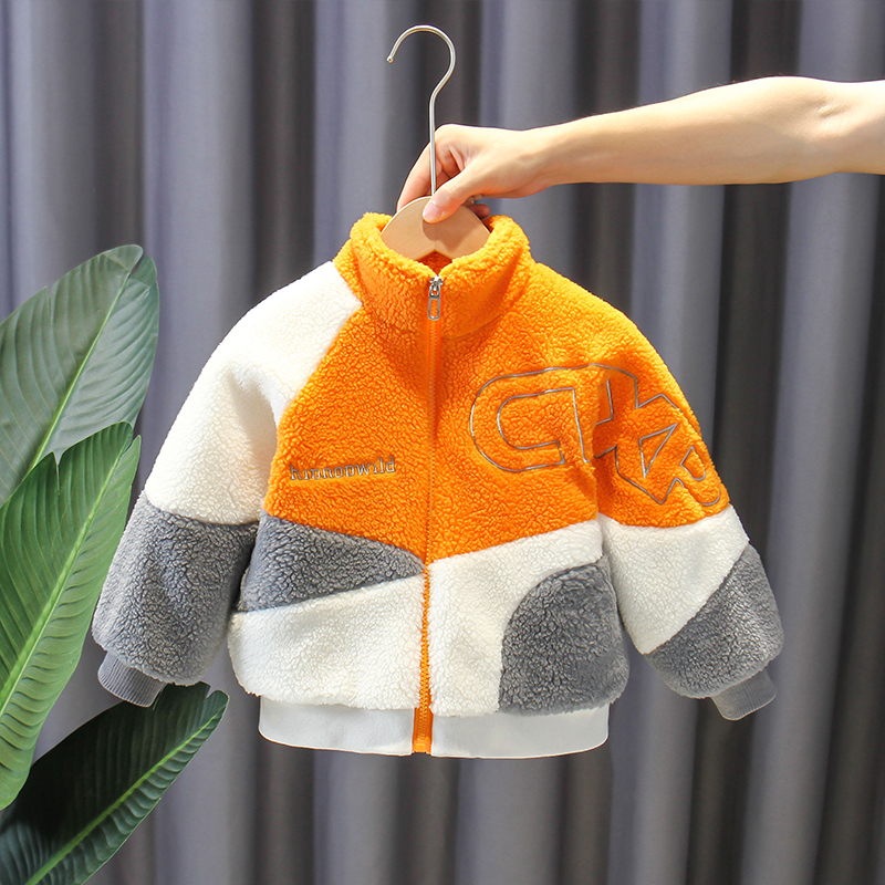 Children's autumn and winter clothes boys coat 2021 new winter clothes boys baby lamb velvet quilted thick Korean version of the tide