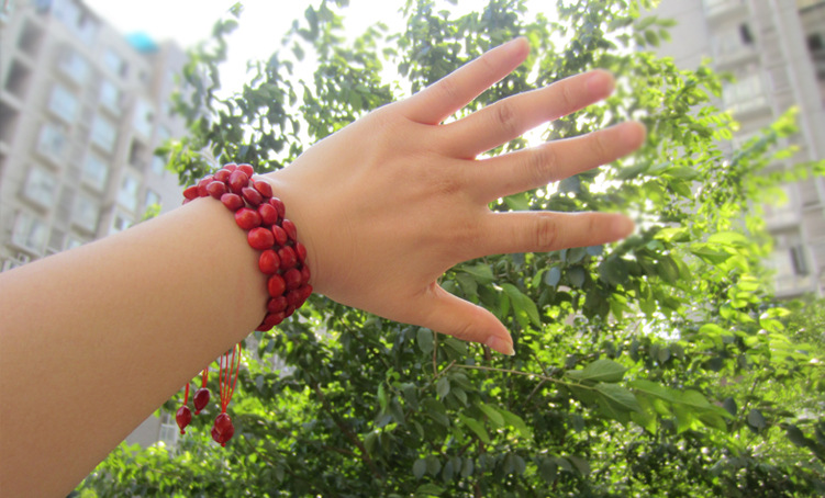Dân tộc tự nhiên Acacia Bean Đính cườm Red Bean Bracelet Thời trang Nữ Bodhi Red Bean Bead Bracelet Red Rope Bracelet vòng đá mắt hổ