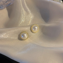 Fashion pearl earrings temperament simple and small earrings 2021 new trendy women high-end elegant light luxury earrings