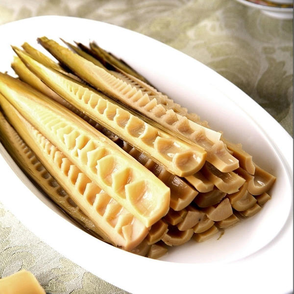 小小春 泡椒脆笋段手剥笋 460g 优惠券折后￥8.8包邮（￥13.8-5）