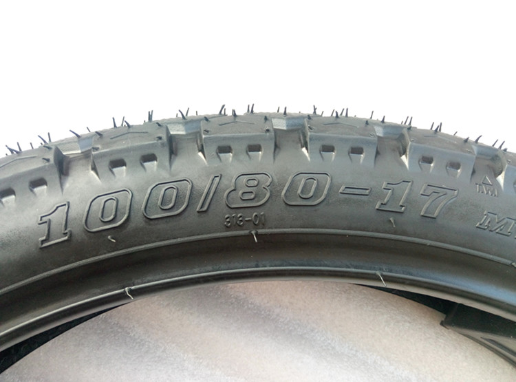 Xe máy Qian Jianglong QJ150-19C / 19A lốp 130 / 70-17 100 / 80-17 lốp chân không chống trượt lốp xe máy không săm