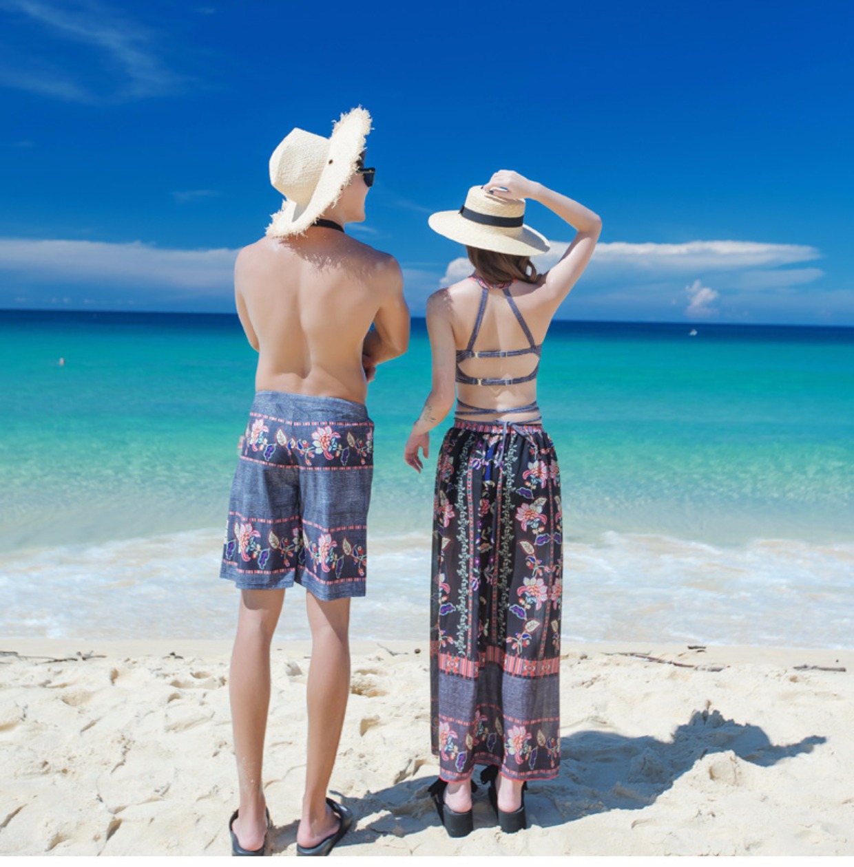 Cặp đôi đồ bơi mới bảo thủ che bụng bikini ba mảnh đi biển kỳ nghỉ quần nam đi biển mùa xuân áo tắm nóng đồ đôi mặc đi biển	