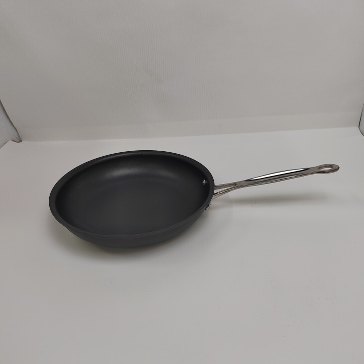 Cuisinart. Meishanya Anodized Aluminum 24cm Non-Stick Frying Pan with Thickened Wear-Resistant Coating for Gas Stoves and Electric Ceramic Stoves