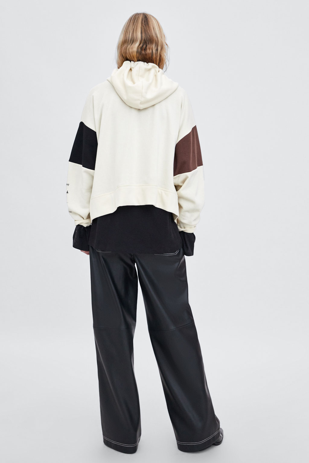 Sweatshirt femme ZARA - Ref 3213972 Image 16