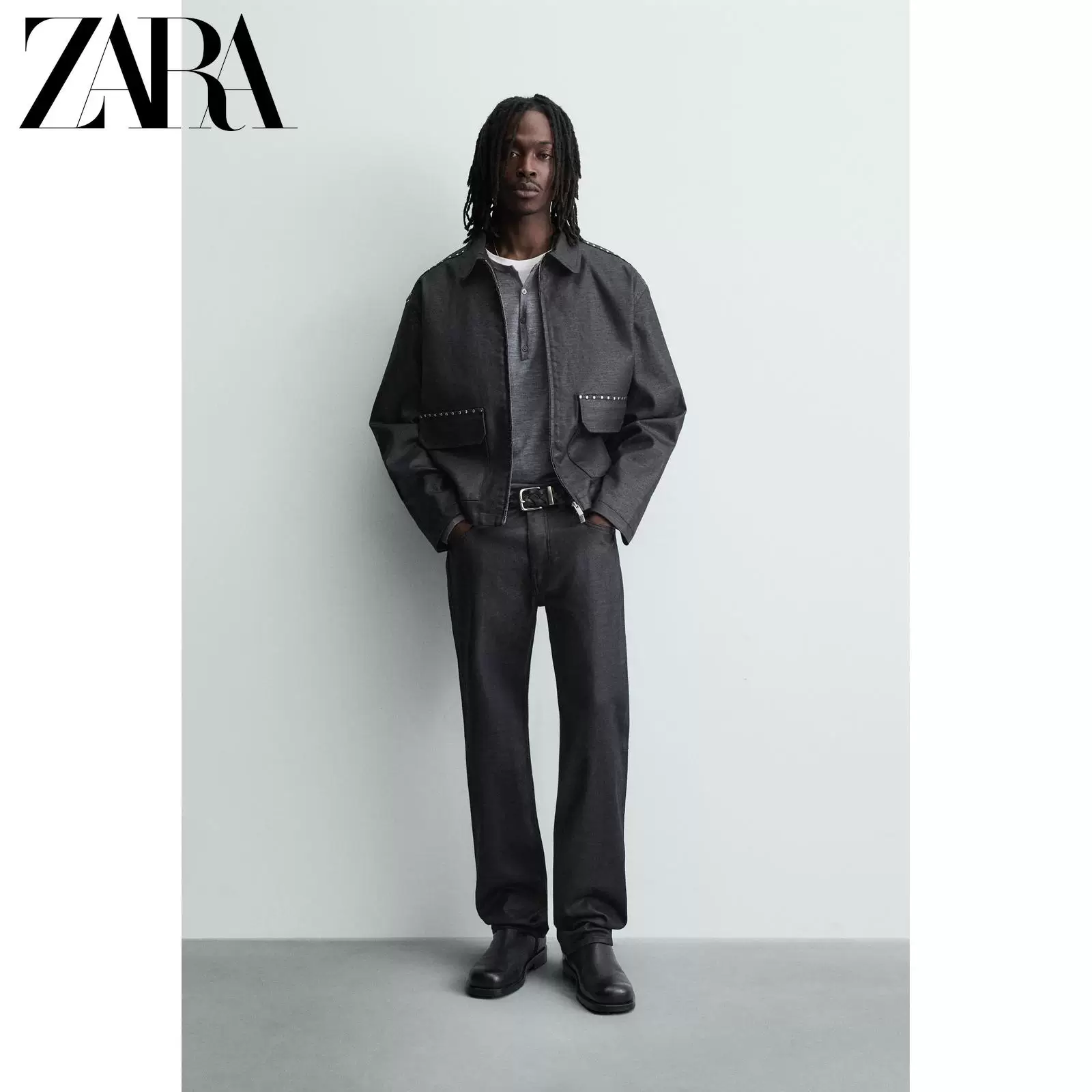 ZARA 2025 зимние новинки мужская куртка-бомбер с заклепками прямого кроя и молнией 0840391 400