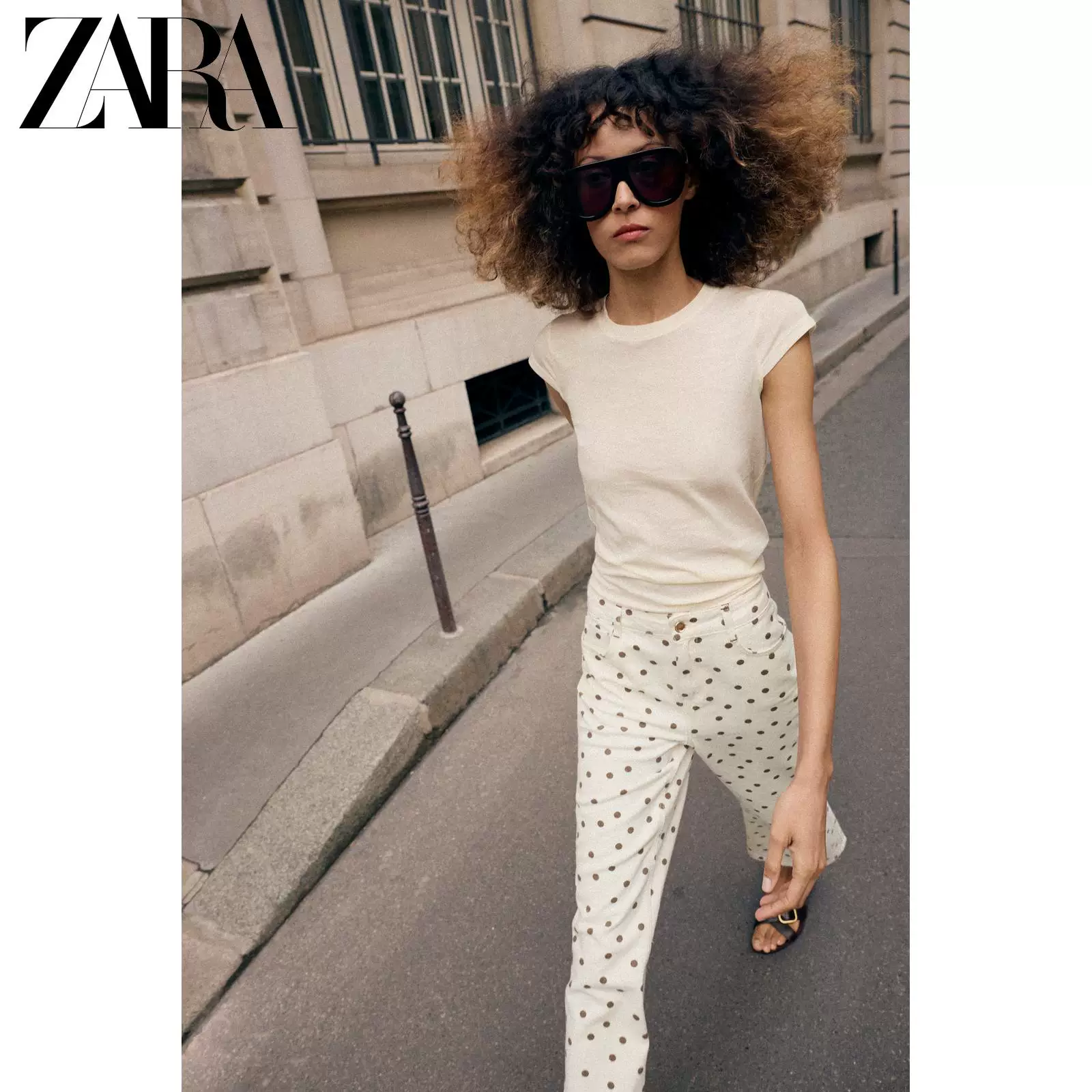Футболка (ZARA) с круглым вырезом, приталенная, короткий рукав, 100% хлопок, минимализм