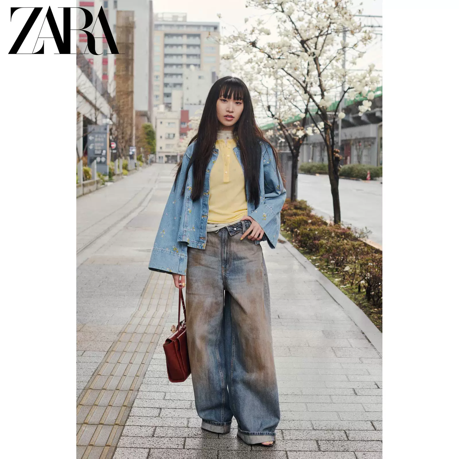 ZARA 2026 дамская Z1975 вышитый цветочным рисунком джинсовый жакет 7147032 427