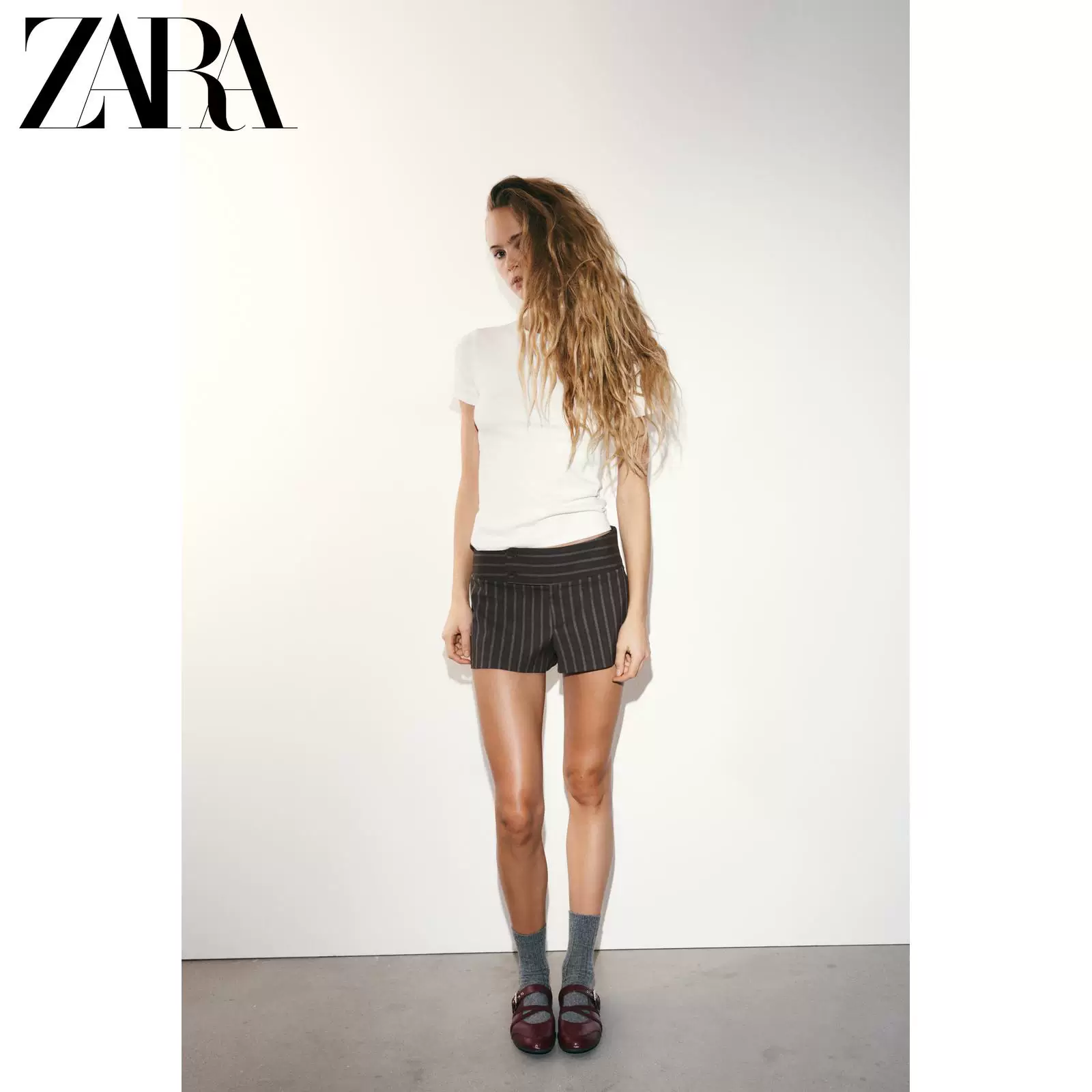 ZARA специальное предложение Женские туфли Лаковые туфли Мэри Джейн балетки 5212710 025