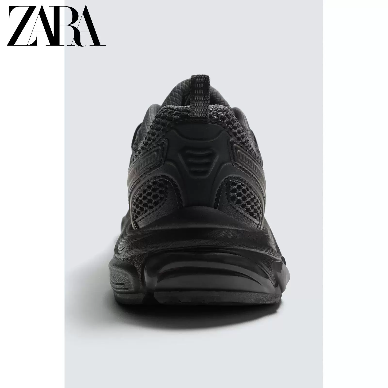 ZARA 2026 весна-лето новые товары мужские кроссовки двуслойная шнуровка неравномерно толстая подошва дизайн 2392720 800