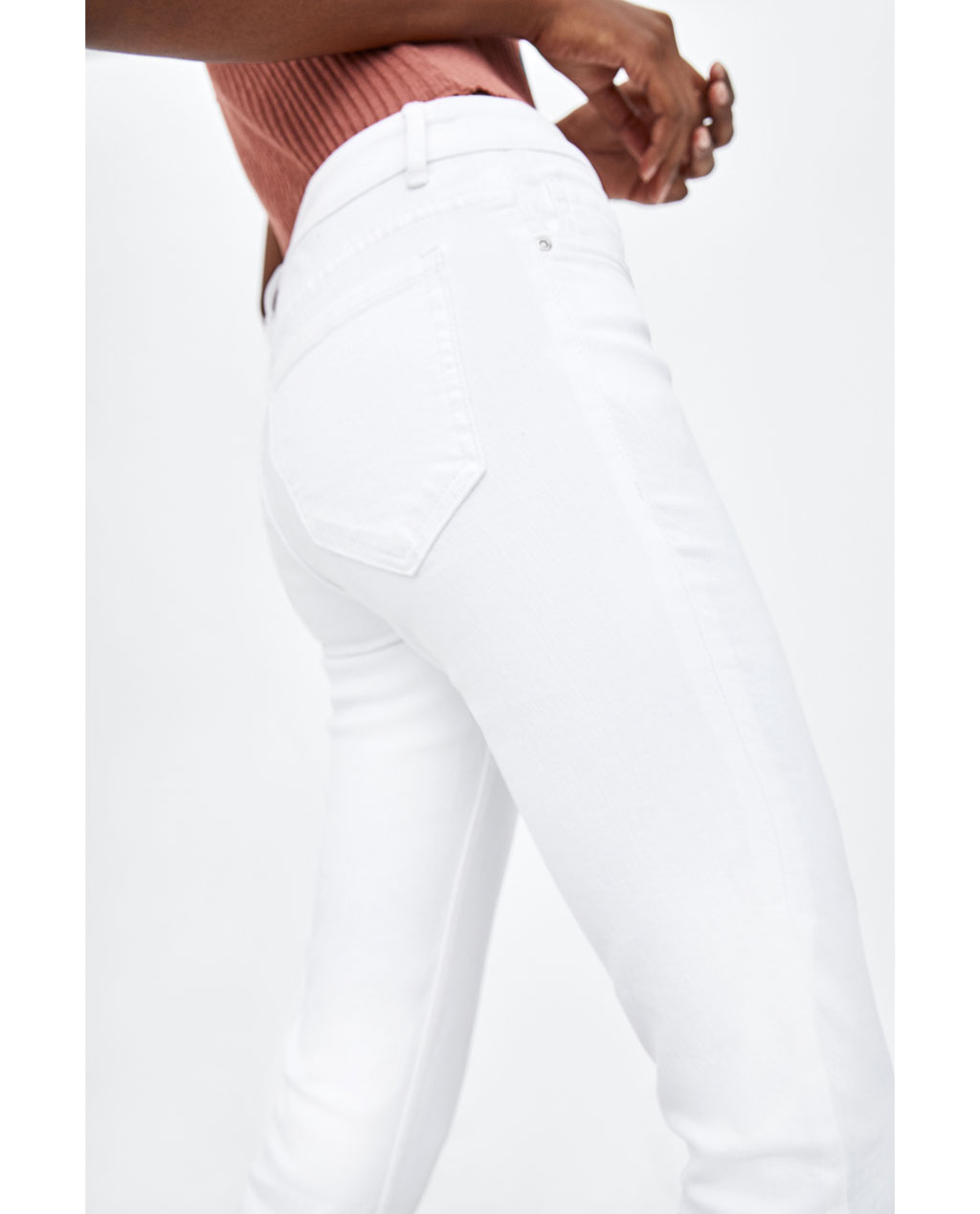 Jean femme ZARA - Ref 3193999 Image 17