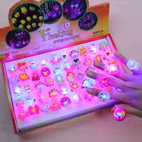 Розовое красное мультфильм Светящее кольцо 50