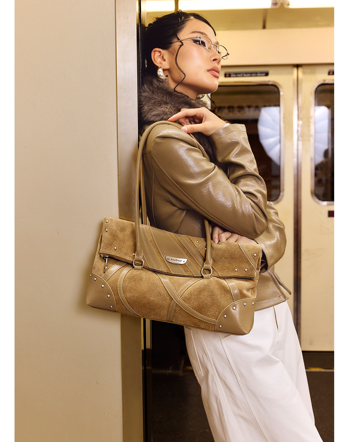SmoSmos Caramel Suede Baguette Underarm Bag