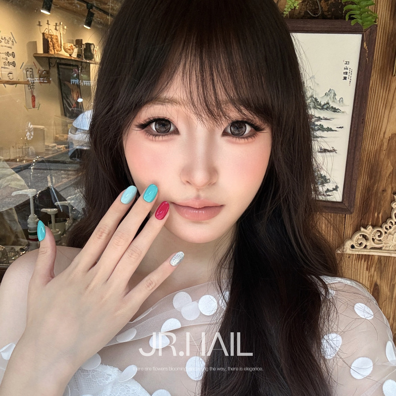 【Candy】Purely Handmade Short-Length Wearable Nails in Blue and Rose Red with Crushed Diamonds, Korean Style, Instagram-Worthy, Brightening Effect, 2026 Summer New Model 【Candy】Purely Handmade Short-Length Wearable Nails in Blue and Rose Red with Crushed Diamonds, Korean Style, Instagram-Worthy, Brightening Effect, 2026 Summer New Model
