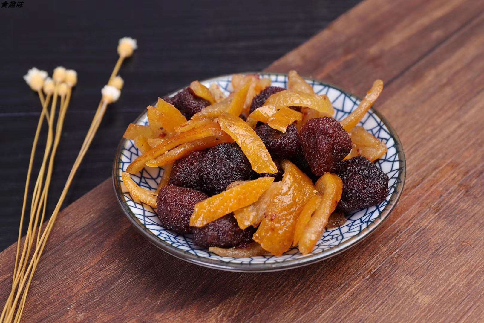 Chaoshan Secret production of dried orange peel Yang Mei sour sweet appetizing pregnant woman with summer greasy snack candied candied candied candied candied candied candied candied fruit-Taobao