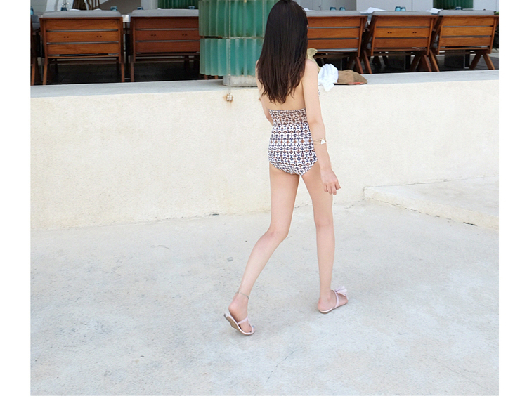 Áo tắm Hàn Quốc mới gợi cảm rỗng lưng tam giác mỏng bikini Xiêm bikini nóng bỏng mùa xuân đồ bơi liền thân