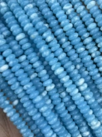 Кусок синтетической имитации фиолетового агата.