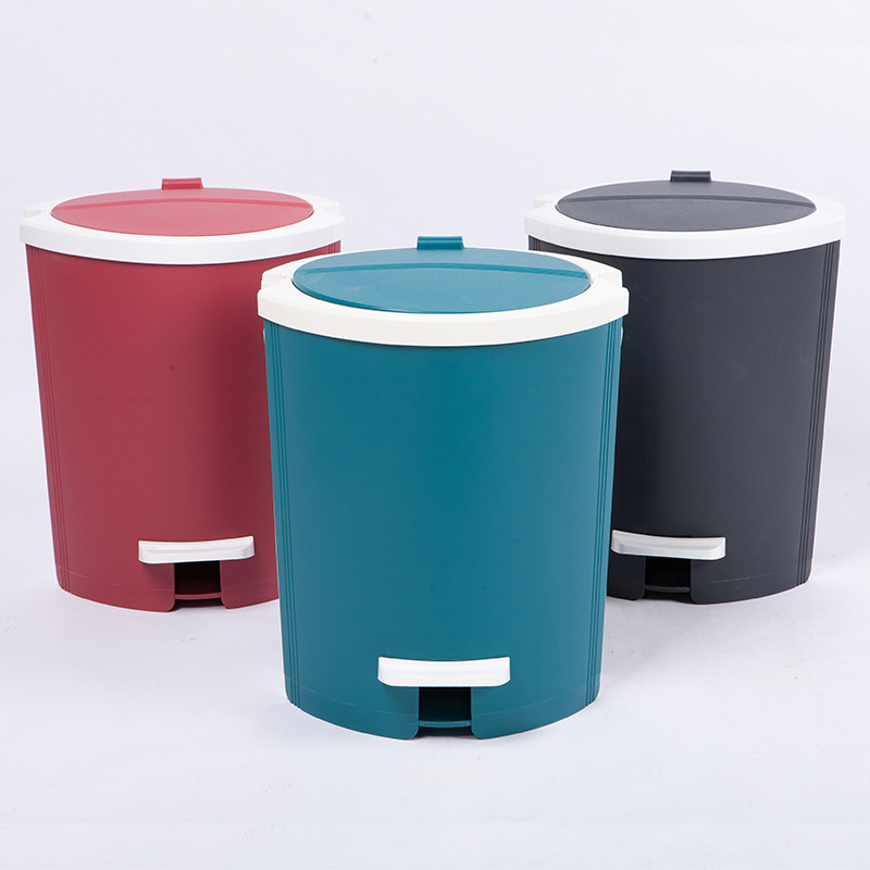 Yingpi trash bin light luxury foot foot with lid cosmetic room toilet trash trash trash toilet