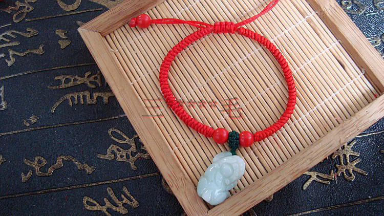 Gió quốc gia dệt tay đỏ dây ngọc bích vòng tay ngọc bích Một hàng hóa ngọc vòng tay vòng chân nữ trang sức - Vòng chân vòng chân