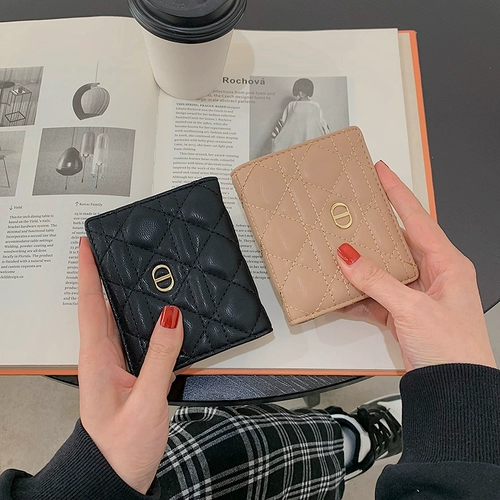 Бумажник, короткая сумка через плечо, тонкий складной кошелек, в стиле Шанель