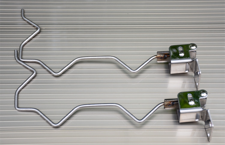 The new Ruwang fishing desk accessories bailing out the net