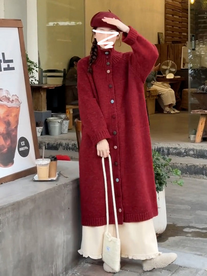 高级感复古红色高领毛衣外套女秋冬季2026新款加厚中长款针织开衫