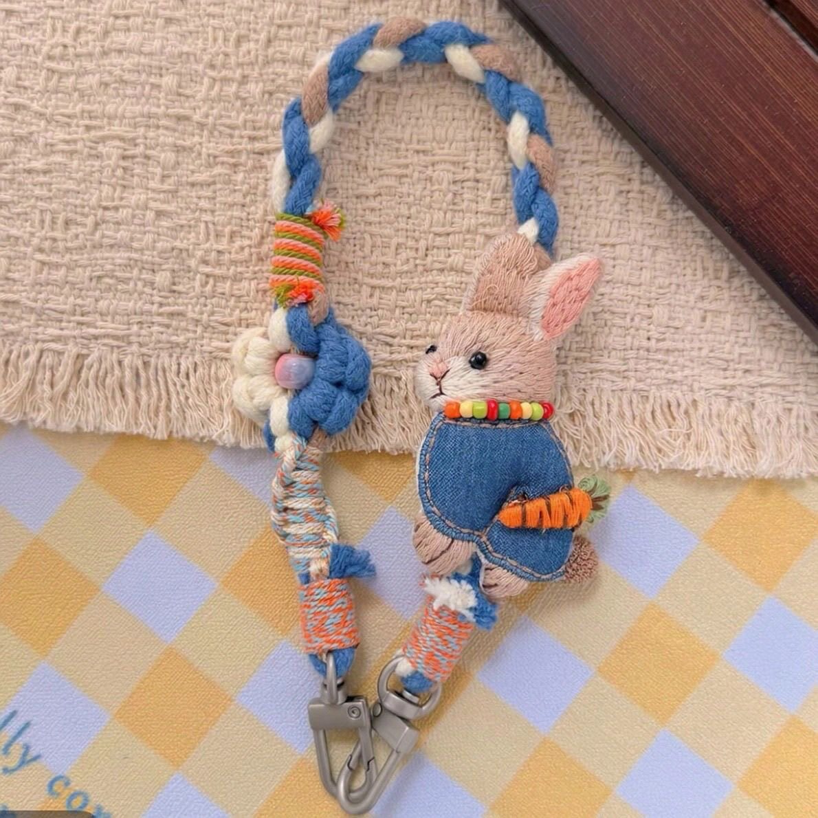 Rabbit-shaped phone charm keychain handmade outdoor woven Instagram camera wrist strap anti-drop rope