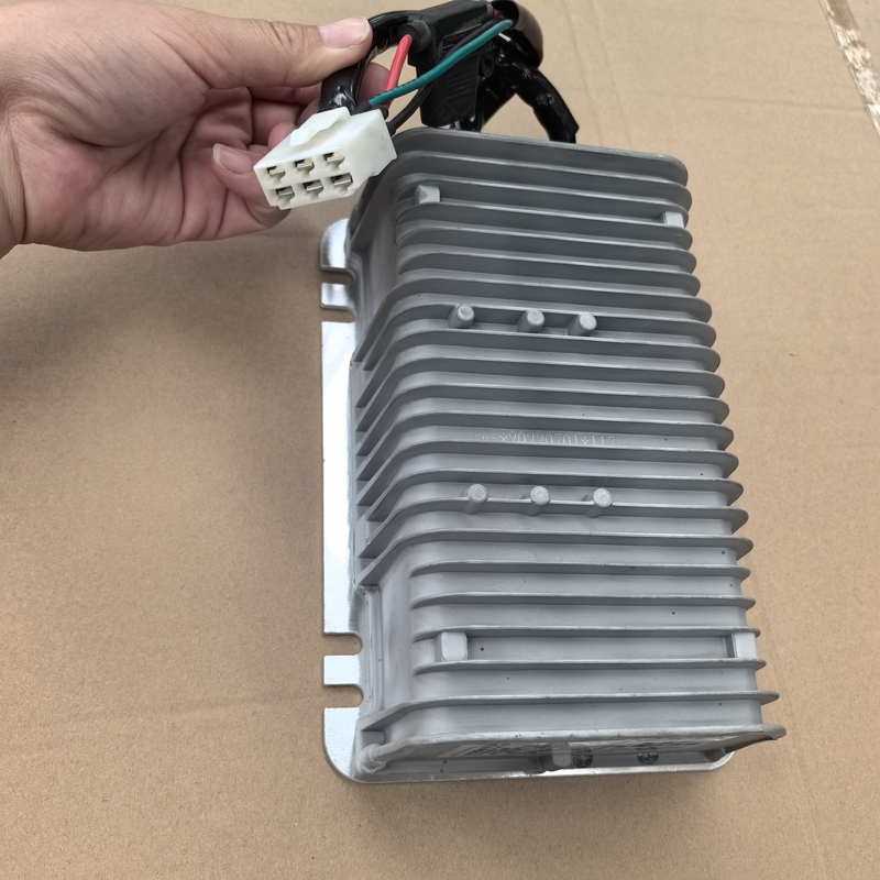 Sightseeing Electric Car Forklift 48V60V72V Converter to 12V Isolation Type Dc Converter High Power 600W
