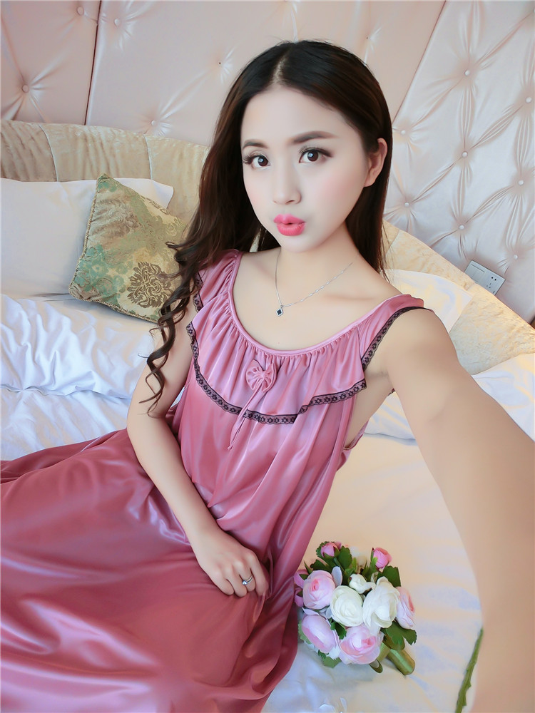 Đồ ngủ của phụ nữ ngắn tay kích thước lớn băng dài lụa mùa hè chất béo MM nightdress lỏng sexy mang thai phụ nữ mang thai nightdress sling