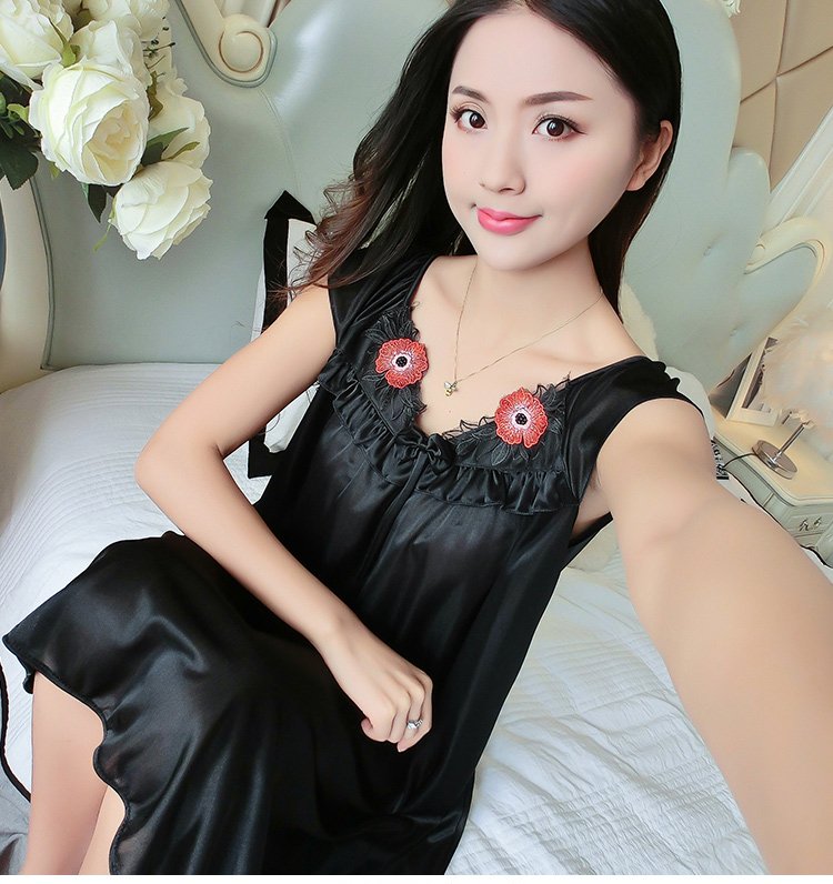 Đồ ngủ của phụ nữ ngắn tay kích thước lớn băng dài lụa mùa hè chất béo MM nightdress lỏng sexy mang thai phụ nữ mang thai nightdress sling