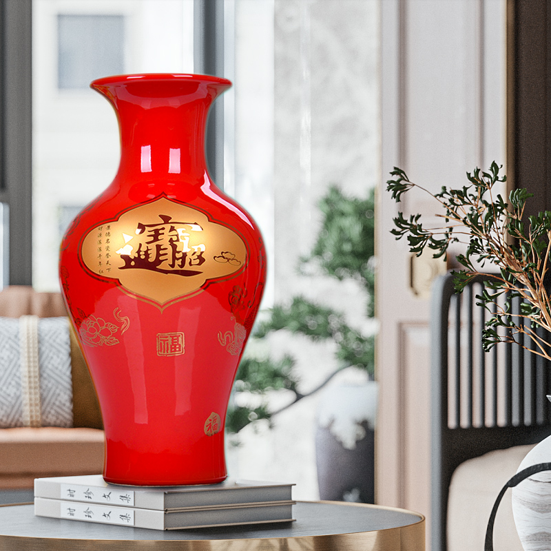 Jingdezhen ceramics furnishing articles of Chinese red vase wedding decoration modern household adornment handicraft