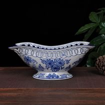 Jingnuo Jingdezhen ceramic hand-painted blue and white hollow hollow large fruit plate Chinese home living room accessories ornaments