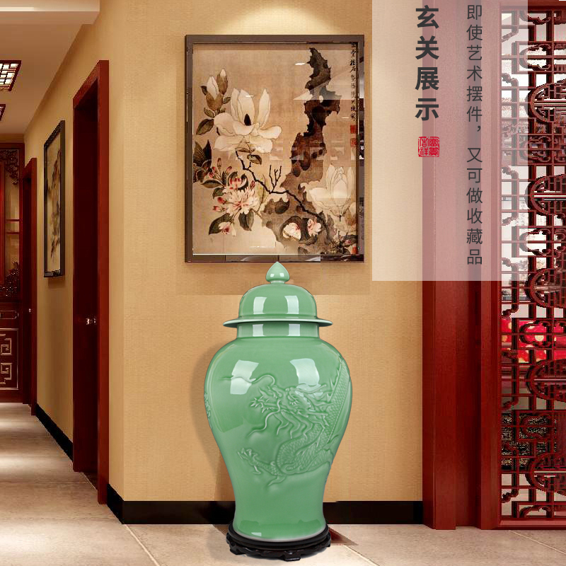 Jingdezhen ceramics porcelain bottle shadow carving xiangyun dragon classical household ground adornment handicraft furnishing articles in the living room