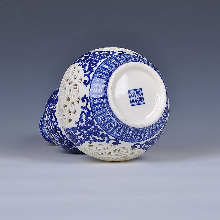 Jingdezhen ceramics hollow - out blue bottle of sitting room place I and contracted household adornment newly - I celebration gift