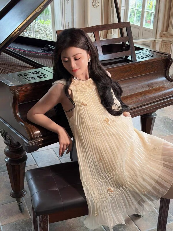 2026 Summer New Fashion Chiffon Beaded Dress Sleeveless Ruffled Women's Dress