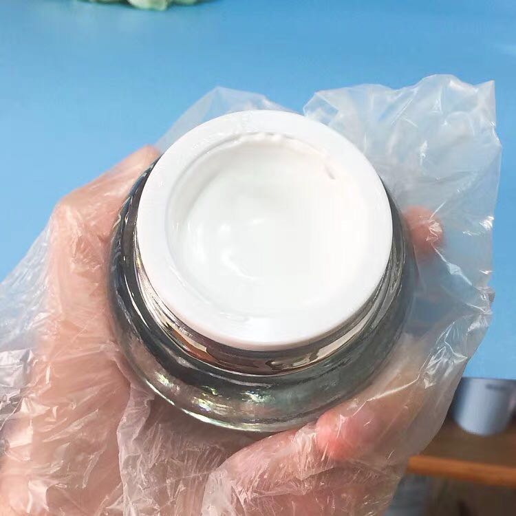 大干皮就用这款素颜霜,再也不觉得干了!图4