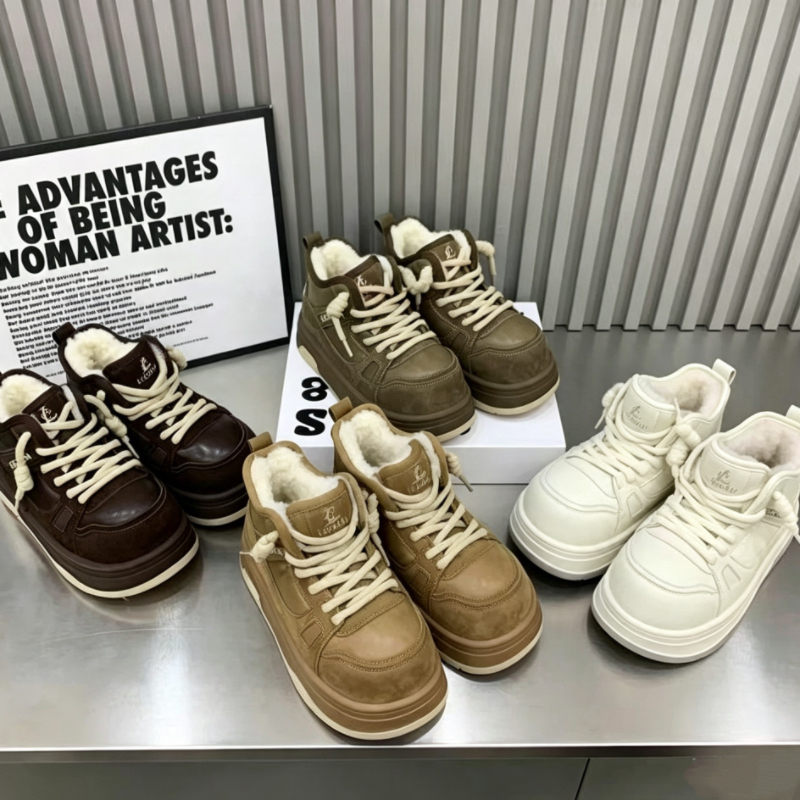 Kapibara Genuine Leather Thick-Soled Snow Boots for Women 2026 Winter Fleece-Lined Thick Warm Cotton Shoes Chubby Bread Shoes