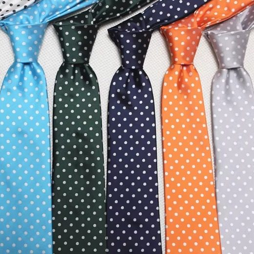 Polka dot tie, export-grade yarn-dyed South Korean silk men's formal business polka dot tie, 8CM handmade, for weddings, workwear, and office wear.