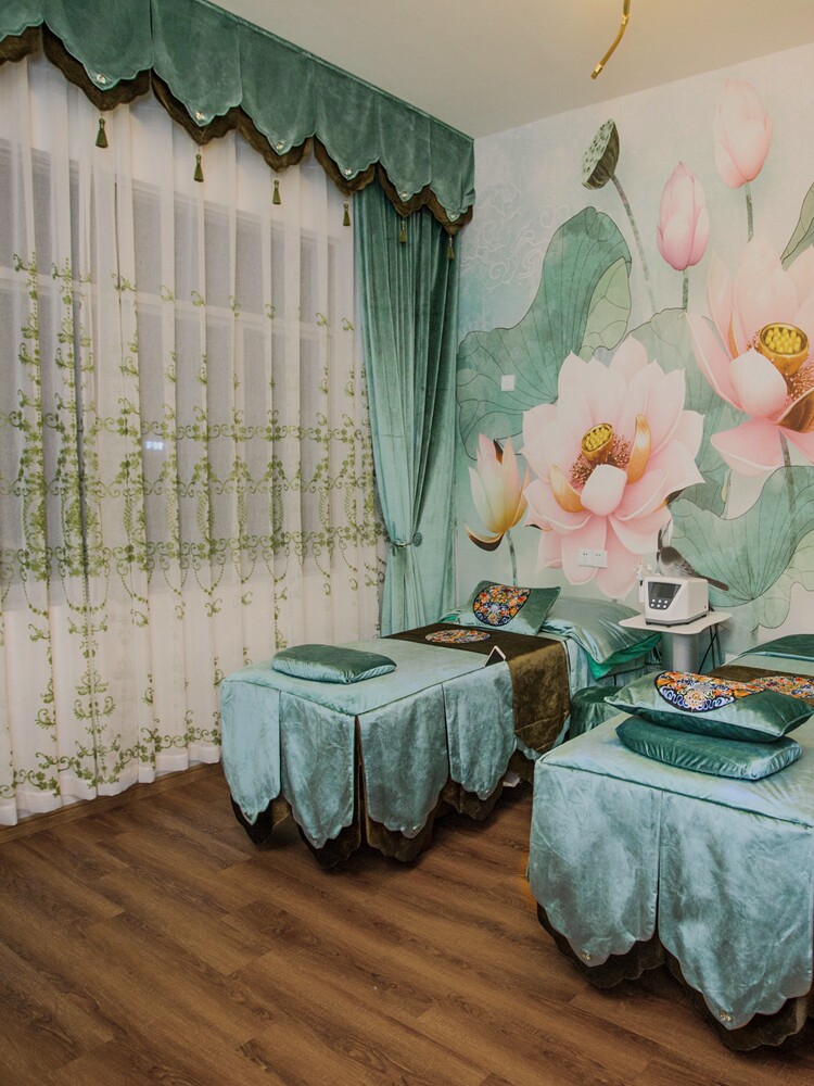 Beauty salon light extravagant high-end Southeast Asian style Curtains Atmosphere Upscale Partition Window Floating Windows Bedroom 2020 new