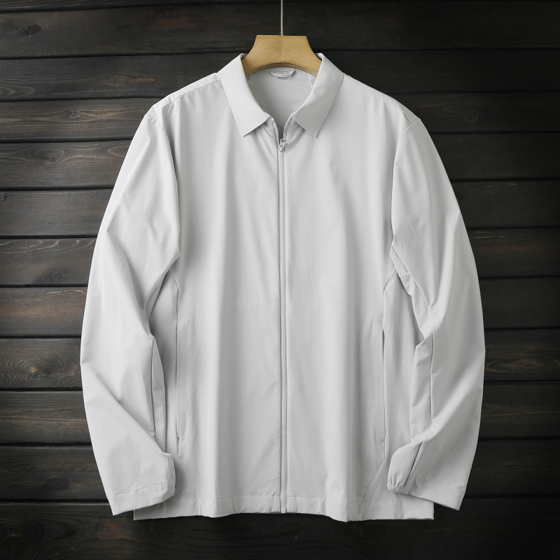 Available in Large Sizes, Lightweight as Air, Moisture-Wicking, Quick-Drying, High-Elasticity Men's Spring and Summer Sun Protection Jacket with a Collar