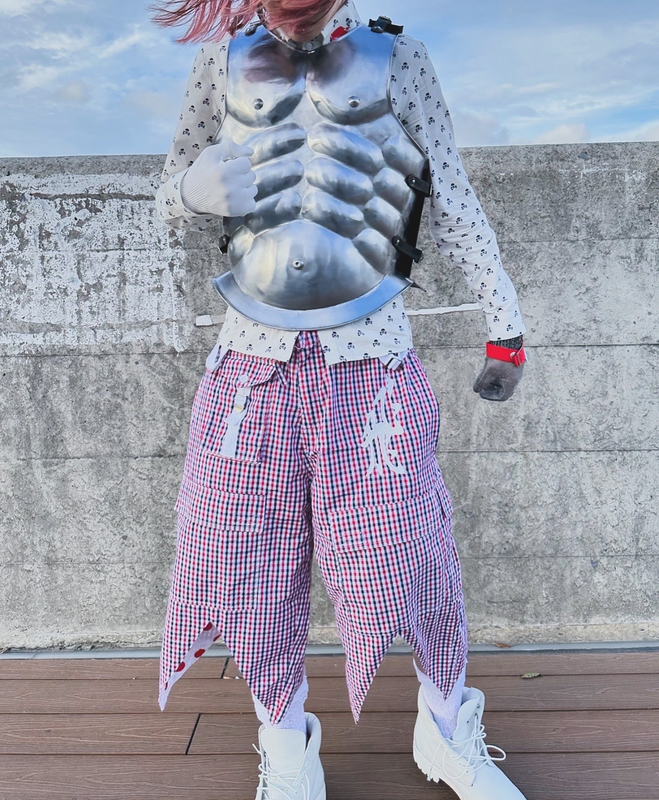 Tellurianloong Multi-Pocket Studded Cropped Pants Street Fashion Trend