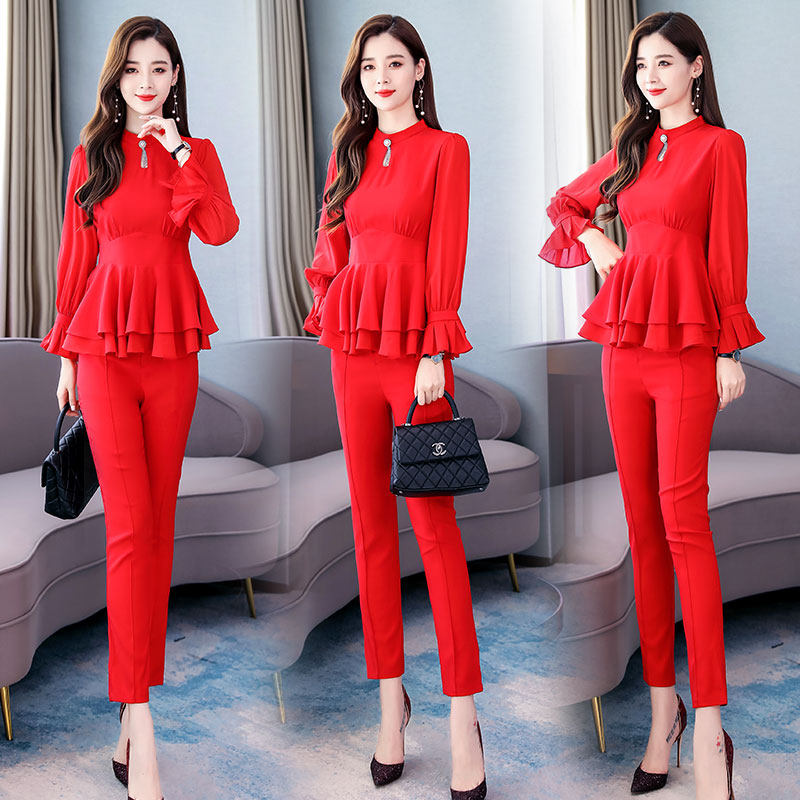 Small fragrant wind suit woman 2022 spring and autumn new fashion work clothes temperament Van two sets of smoke pipe pants to be thin