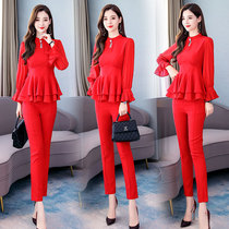 Small fragrant wind suit woman 2022 spring and autumn new fashion professional dress temperament Van two sets of small leggings slim fit