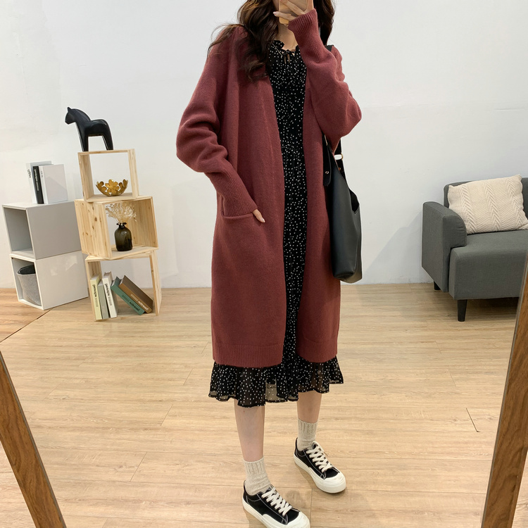 Knitted cardigan women's autumn and winter new Korean version of lazy slim medium and long version of solid color Joker loose large size sweater coat