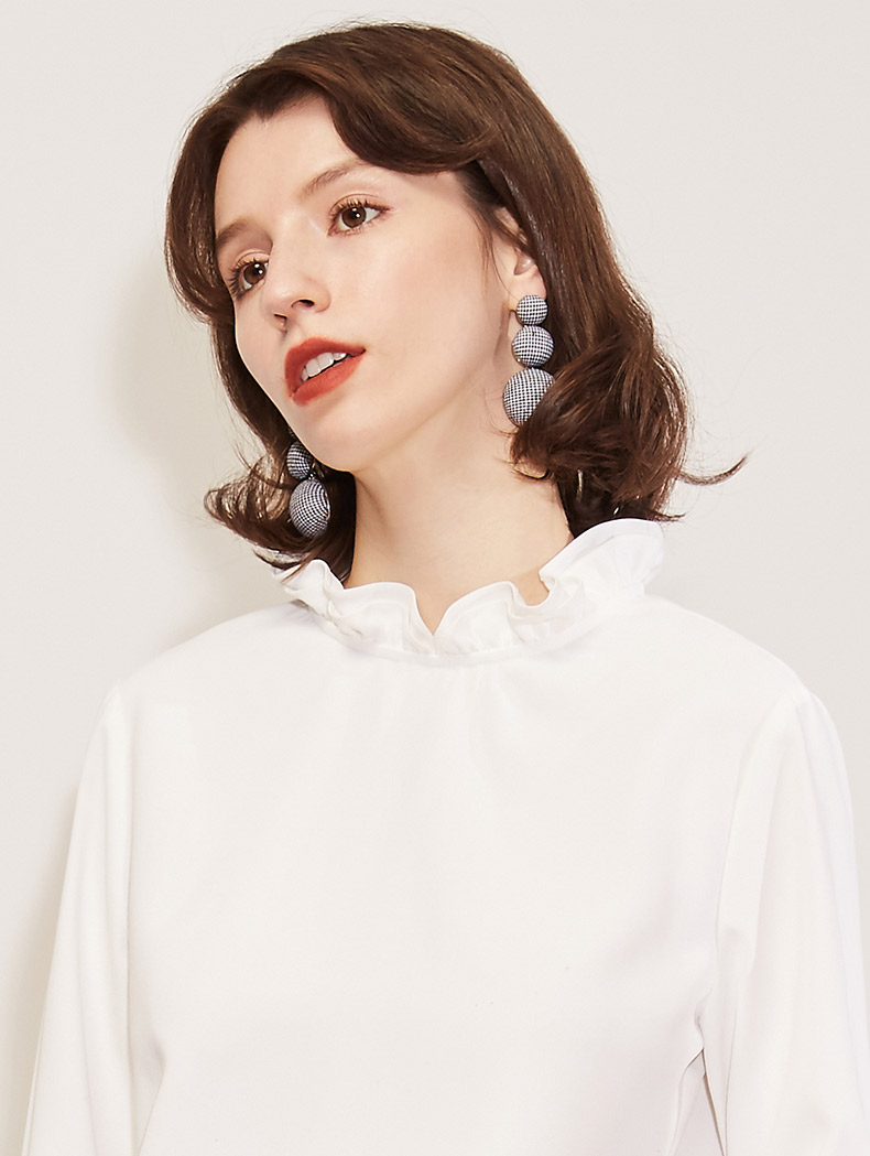 Naivee / Nawei 2018 mùa thu mới xù đứng cổ áo sơ mi trắng dài tay nữ cá tính áo sơ mi nữ form rộng