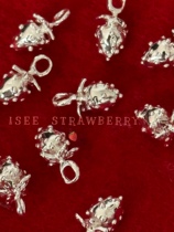 See ISEE original handmade small strawberry pendant September welfare model