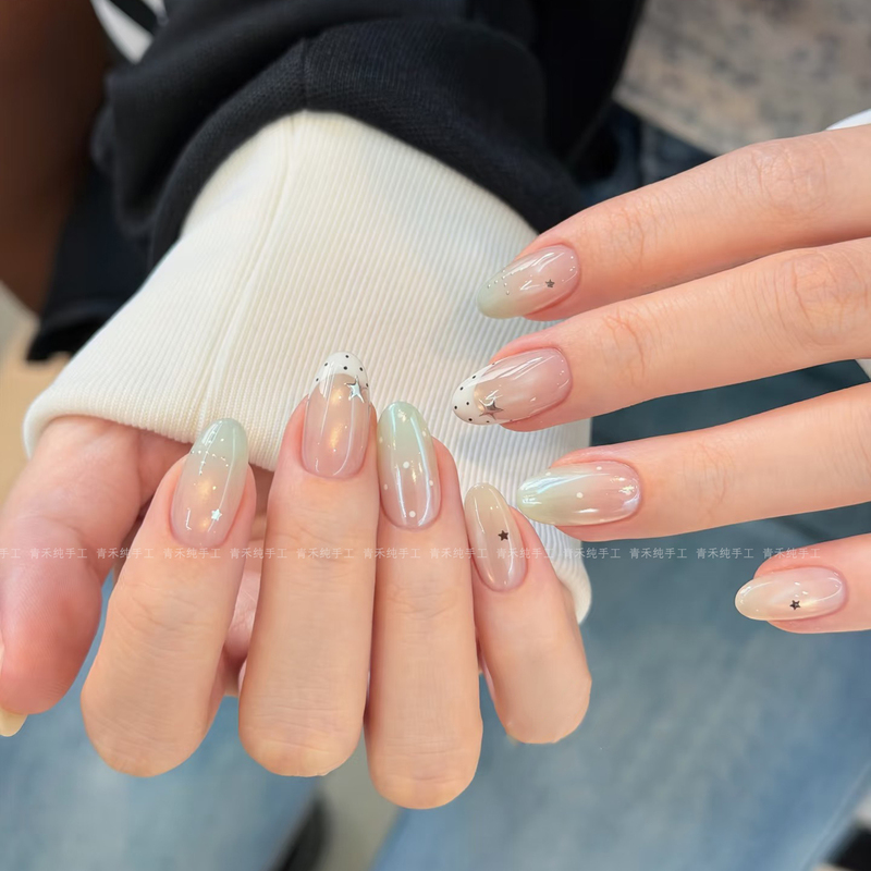 【Qinghe】Purely Handmade Ice-Clear Green Gradient French Polka Dot Press-On Nails with Starry Temperament Fake Nail Stickers 【Qinghe】Purely Handmade Ice-Clear Green Gradient French Polka Dot Press-On Nails with Starry Temperament Fake Nail Stickers