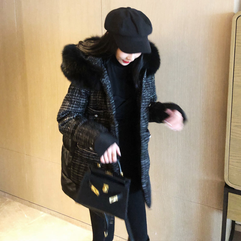 2020 New small fragrance name Yuanyuan Black female winter short Thickened Little Subtidal