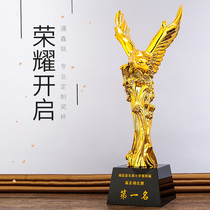 Golden Eagle Flying Creative Crystal Gold Plated Resin Trophy Customized Company Annual Meeting Awards Excellent Employee Prizes